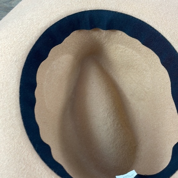 World Matket Women’s Felted Wool Brimmed Boho Tan Light Camel Hat with Tie - Picture 7 of 11